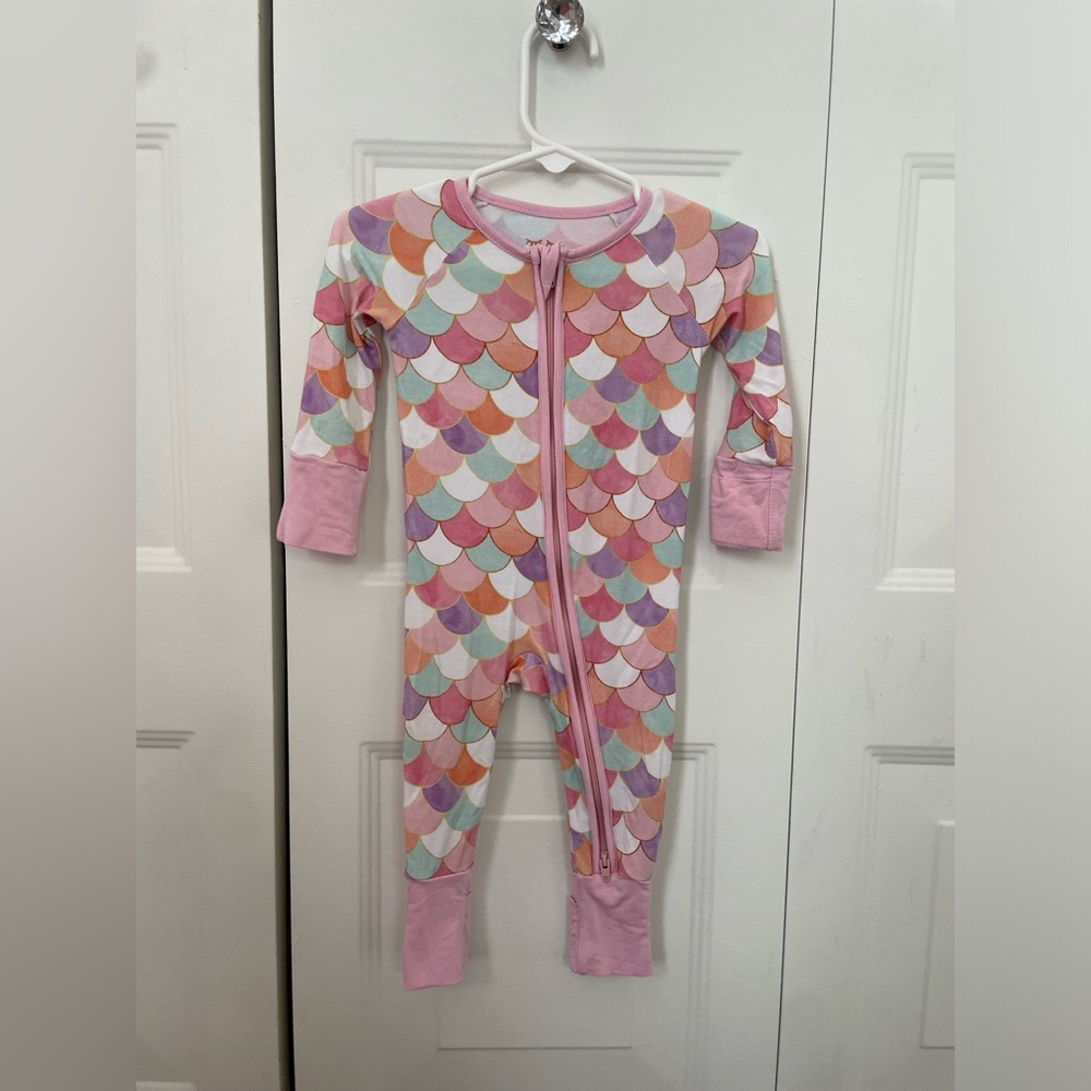 🧜‍♀️SALE🧜‍♀️ Little Sleepies - Pink Mermaid Scales Zippy (Size 0-3 Months)